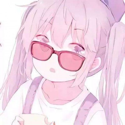 北影节主持人裙子吸雨变色
